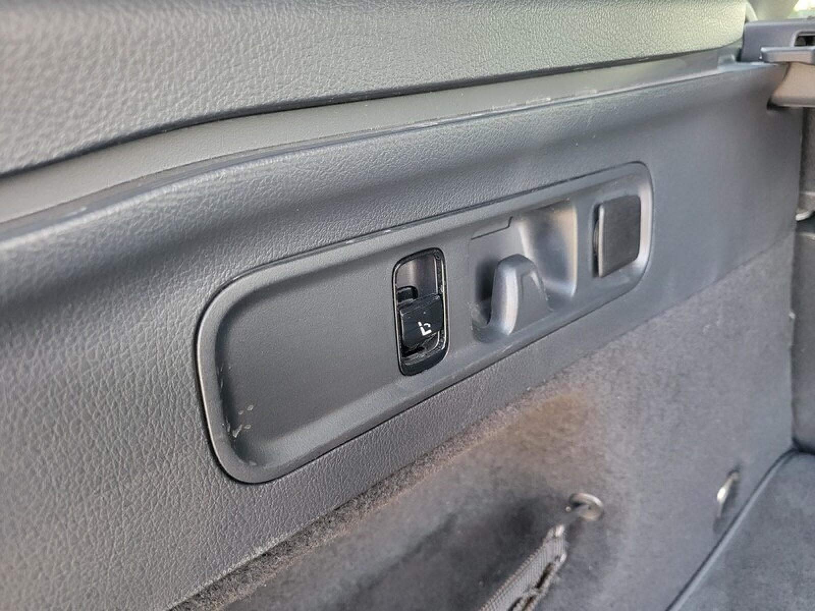 2024 Mercedes-Benz GLC GLC 300