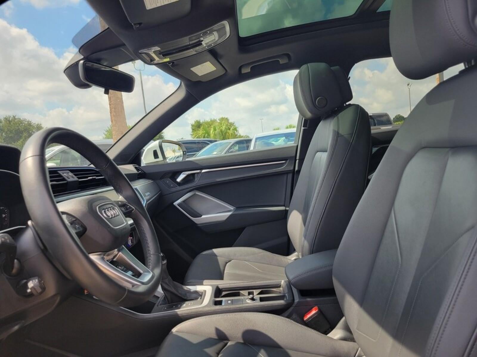 2025 Audi Q3 S line Premium