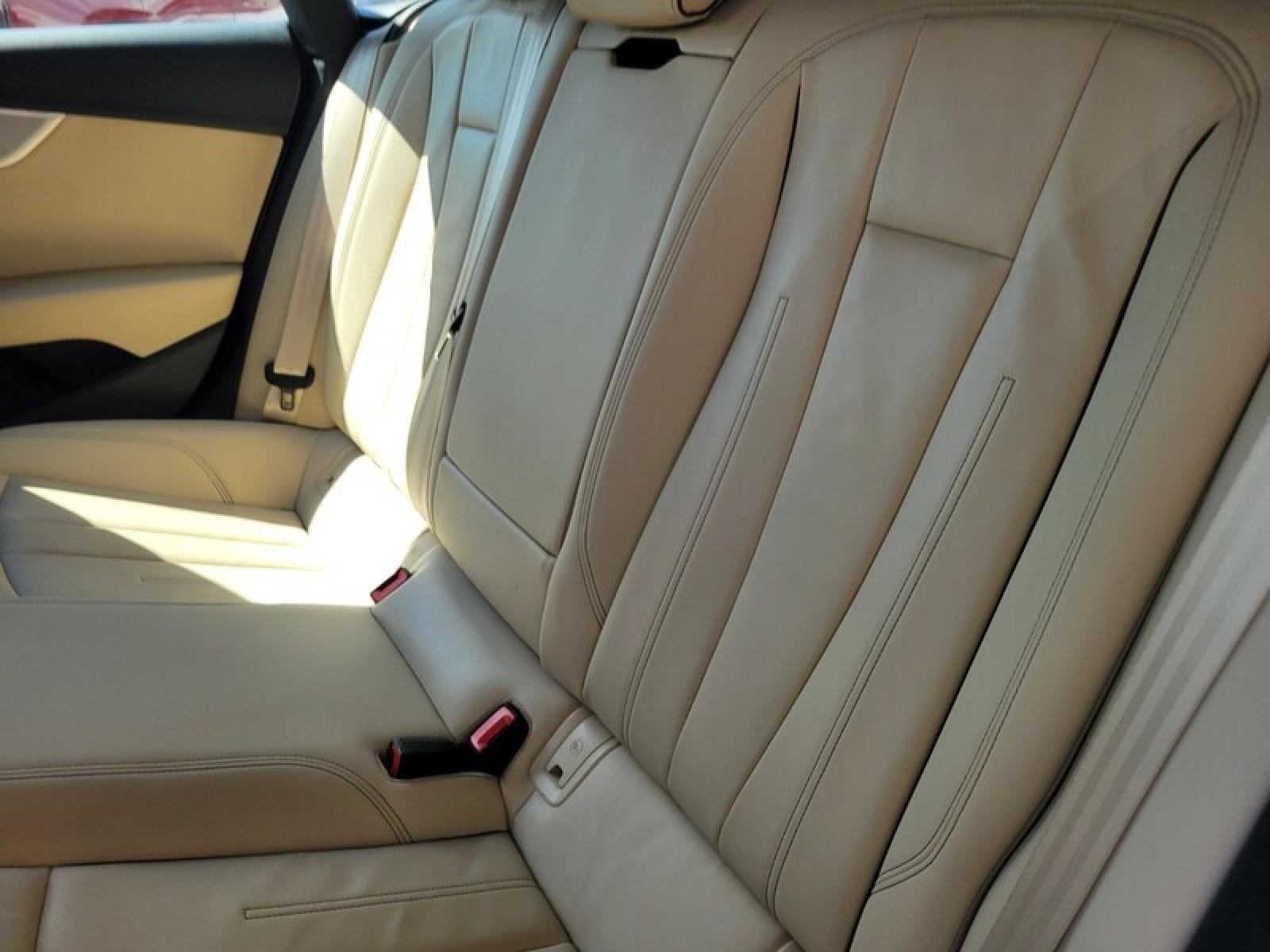 2025 Audi A5 Sportback S line Premium