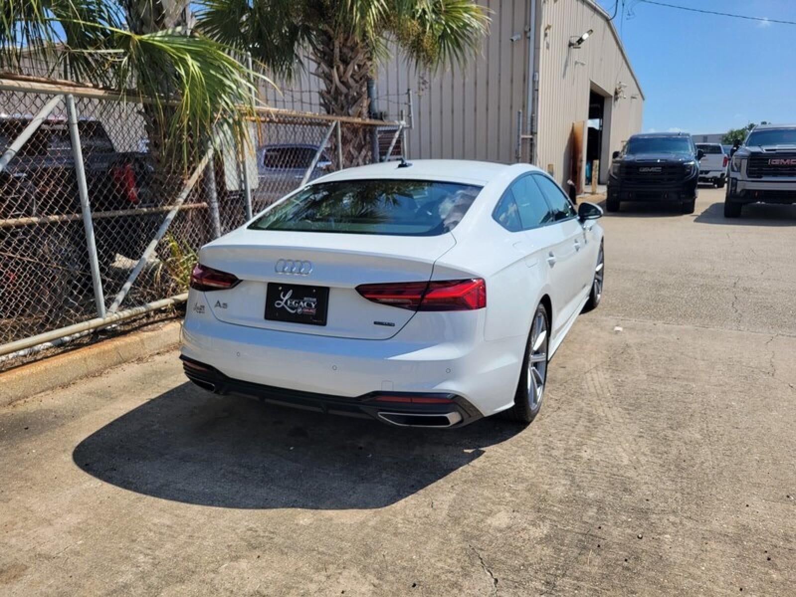 2025 Audi A5 Sportback S line Premium