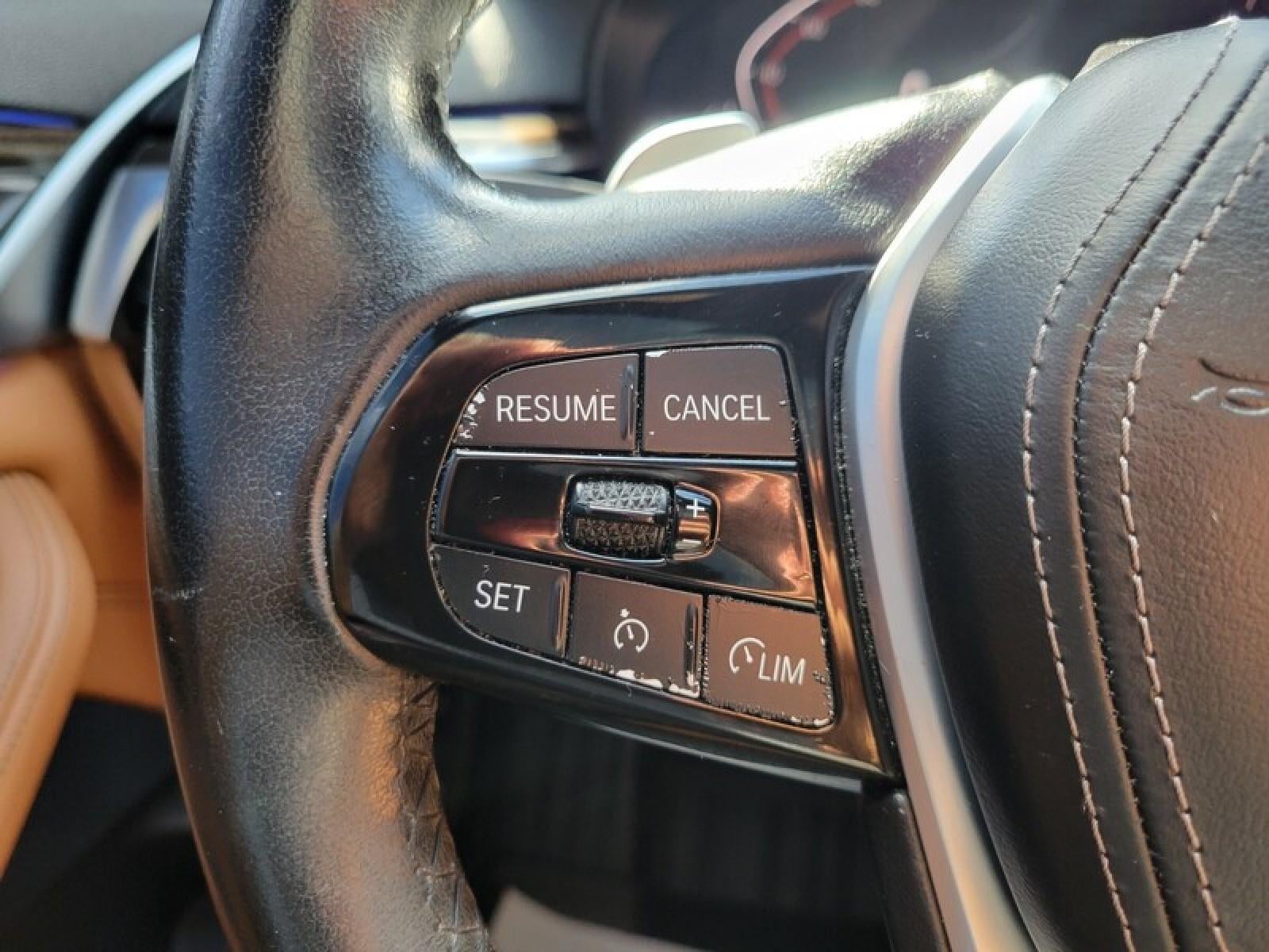 2021 BMW 5 Series 530i