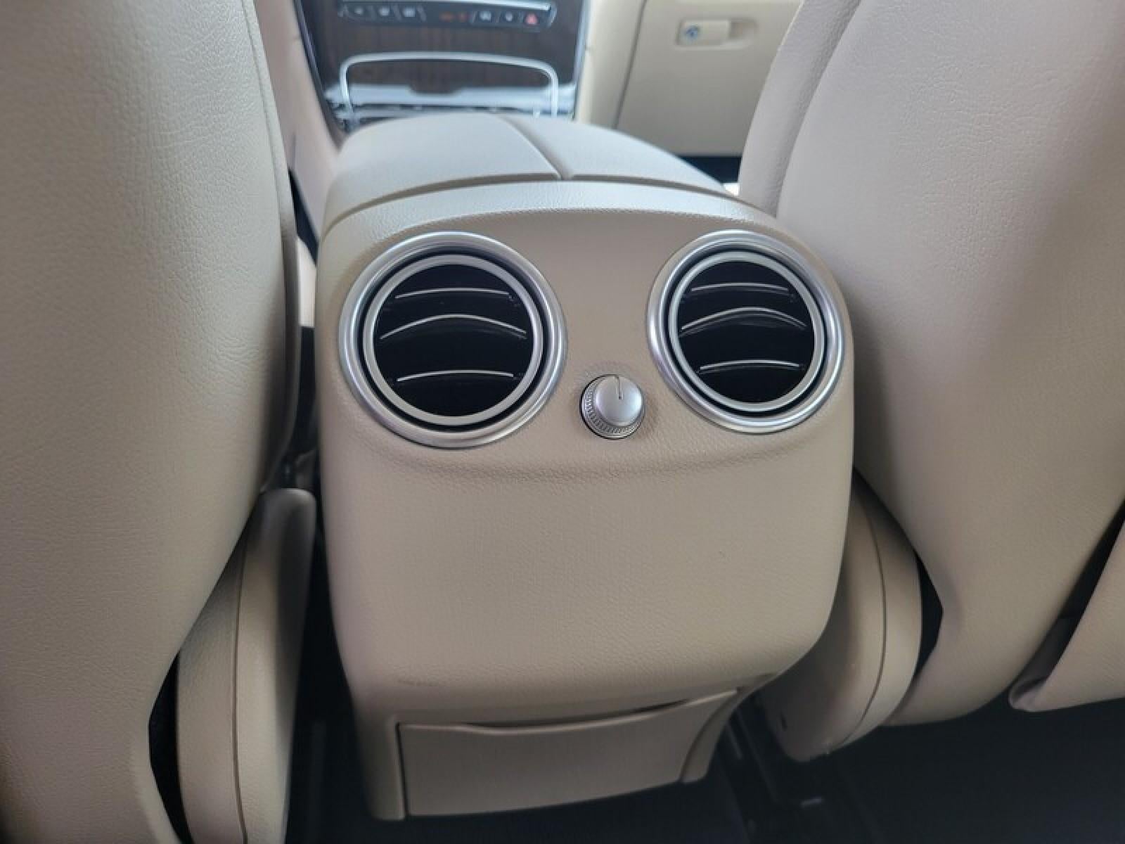 2020 Mercedes-Benz GLC GLC 300