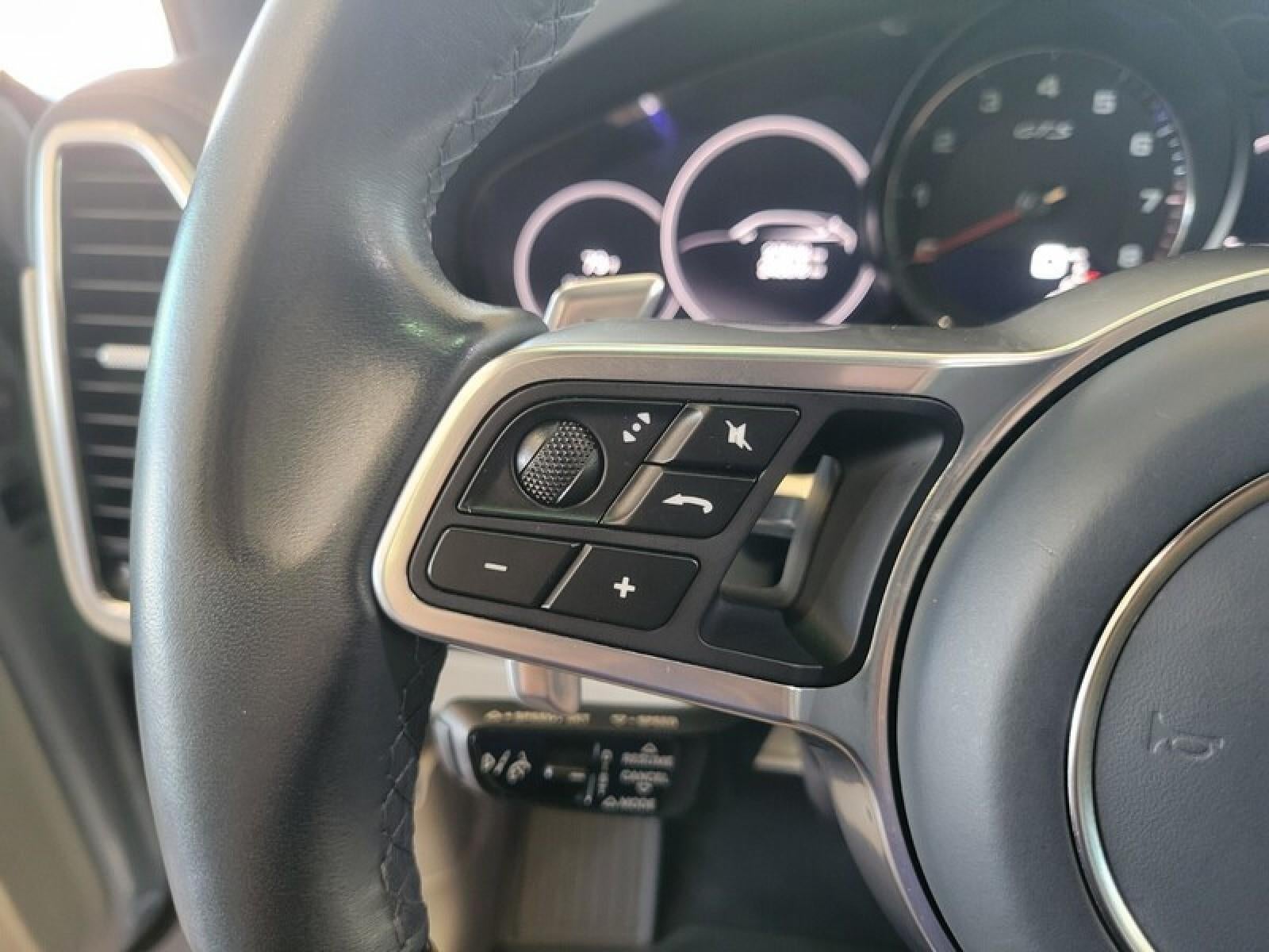 2022 Porsche Cayenne GTS