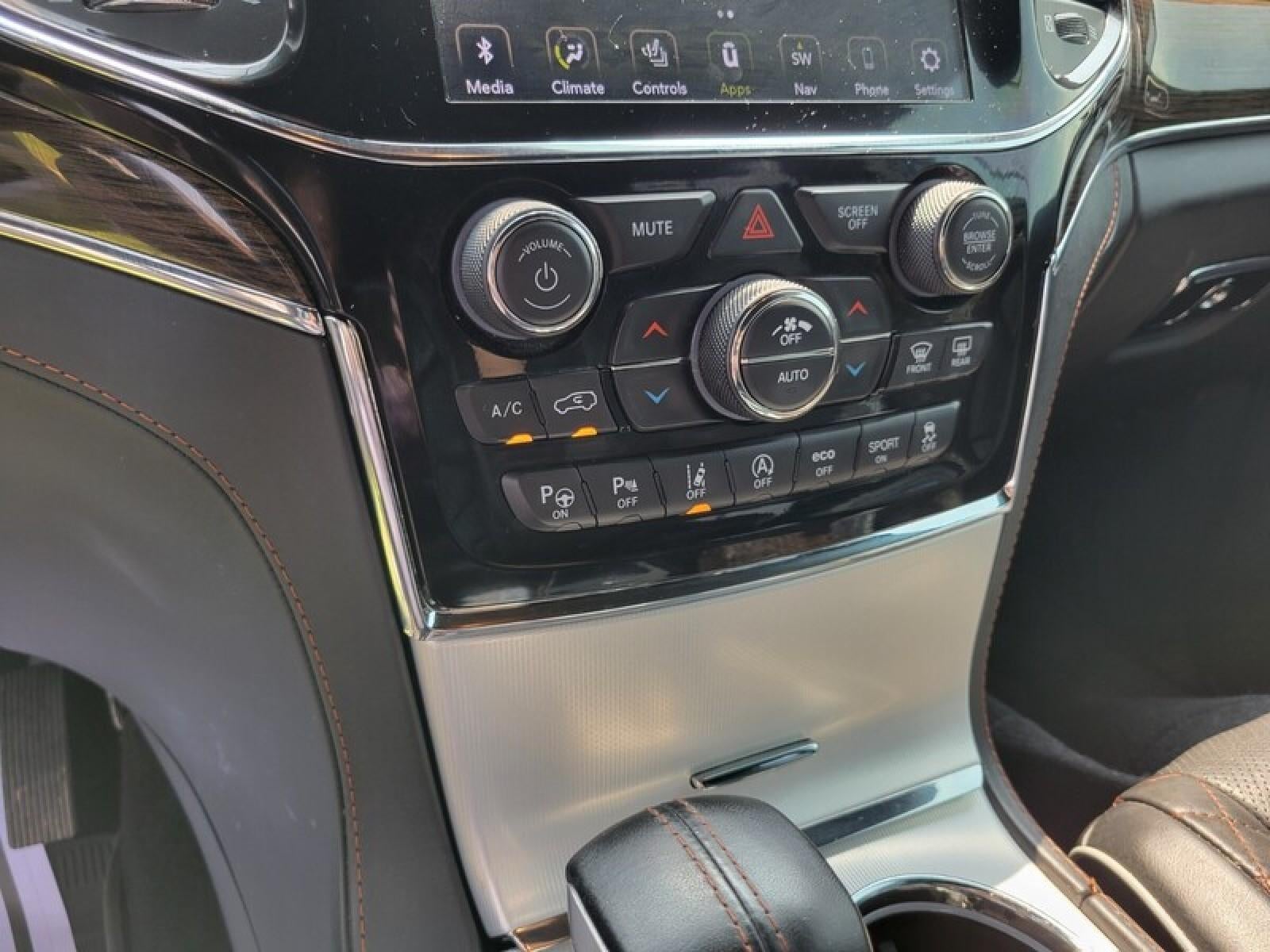 2021 Jeep Grand Cherokee Summit