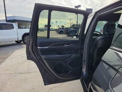 2023 Jeep Grand Cherokee Overland