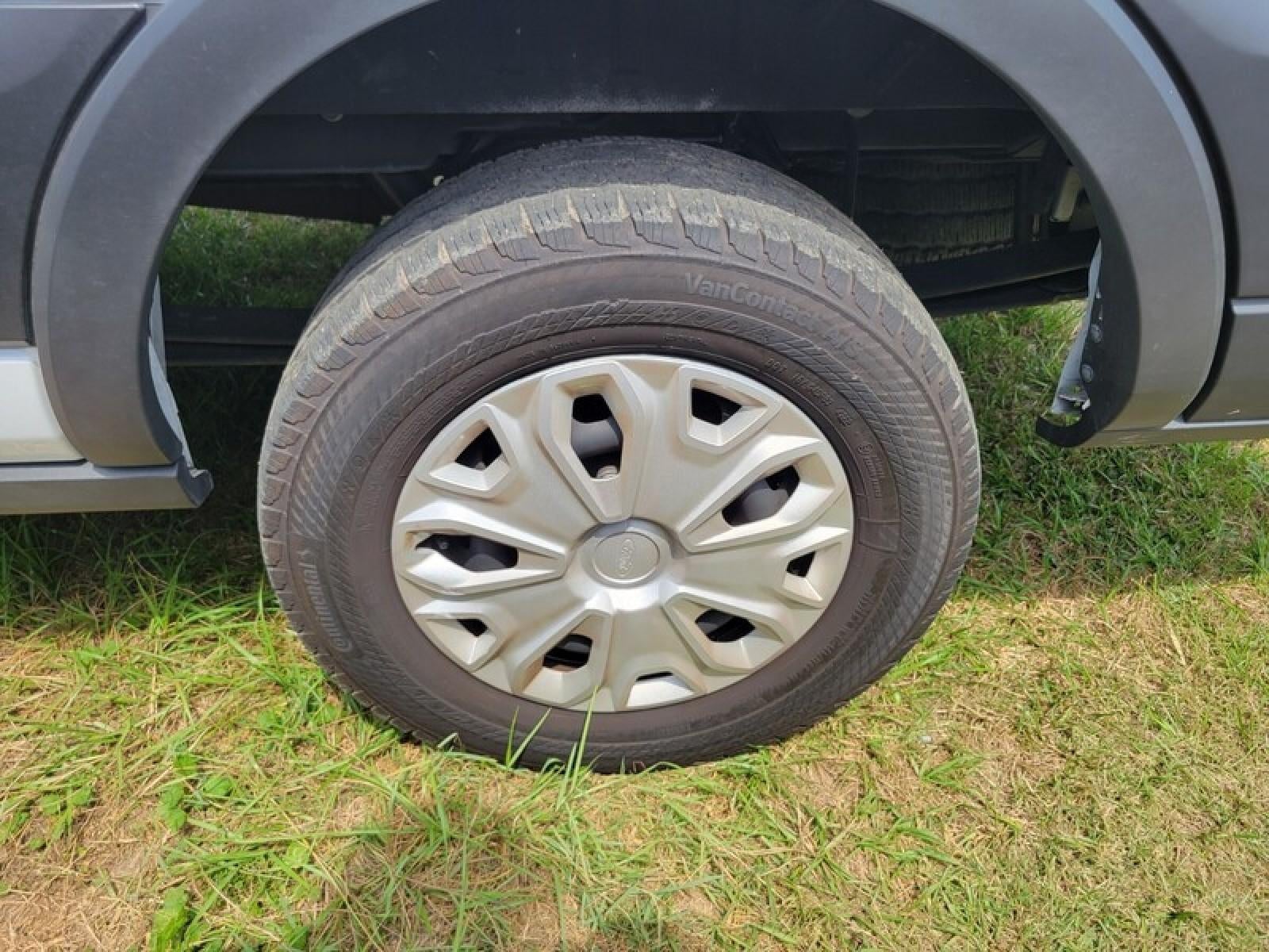 2023 Ford Transit Passenger Wagon XL