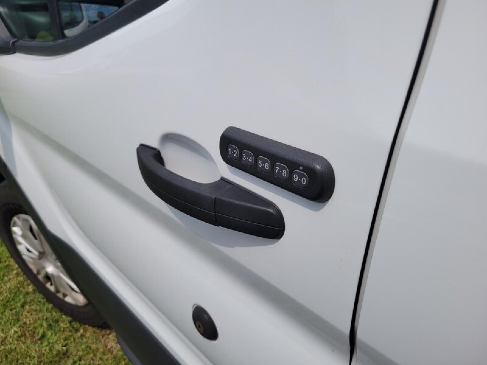 2023 Ford Transit Passenger Wagon XL