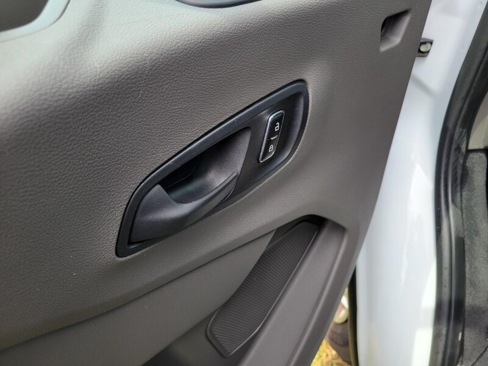 2023 Ford Transit Passenger Wagon XL