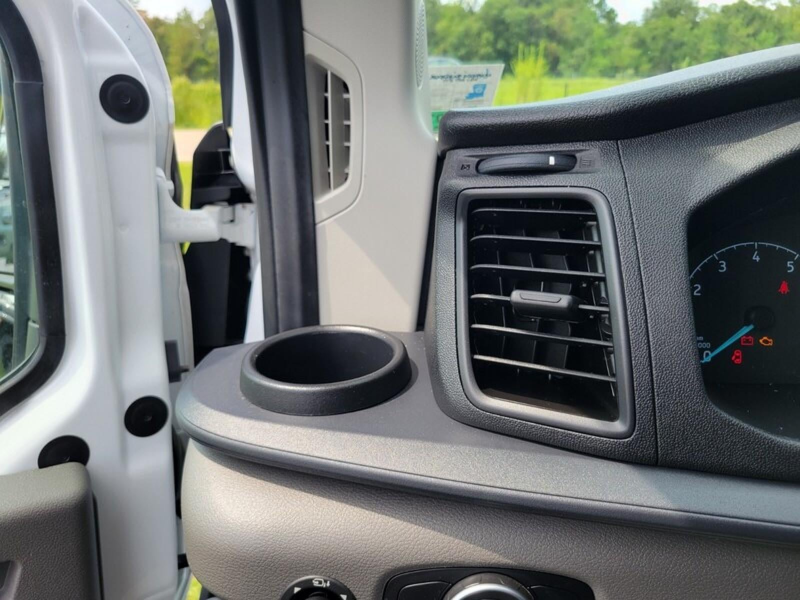 2023 Ford Transit Passenger Wagon XL