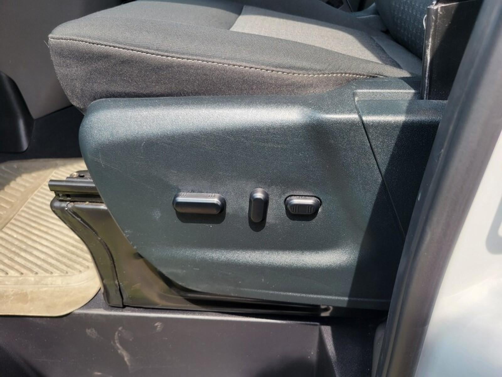 2023 Ford Transit Passenger Wagon XL