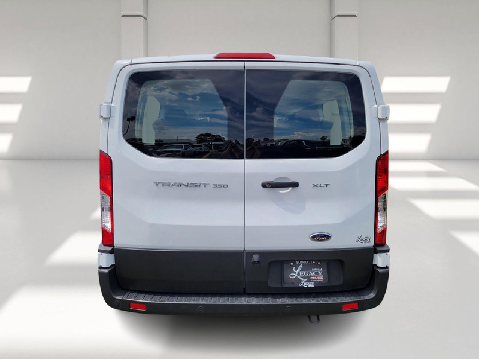 2023 Ford Transit Passenger Wagon XL