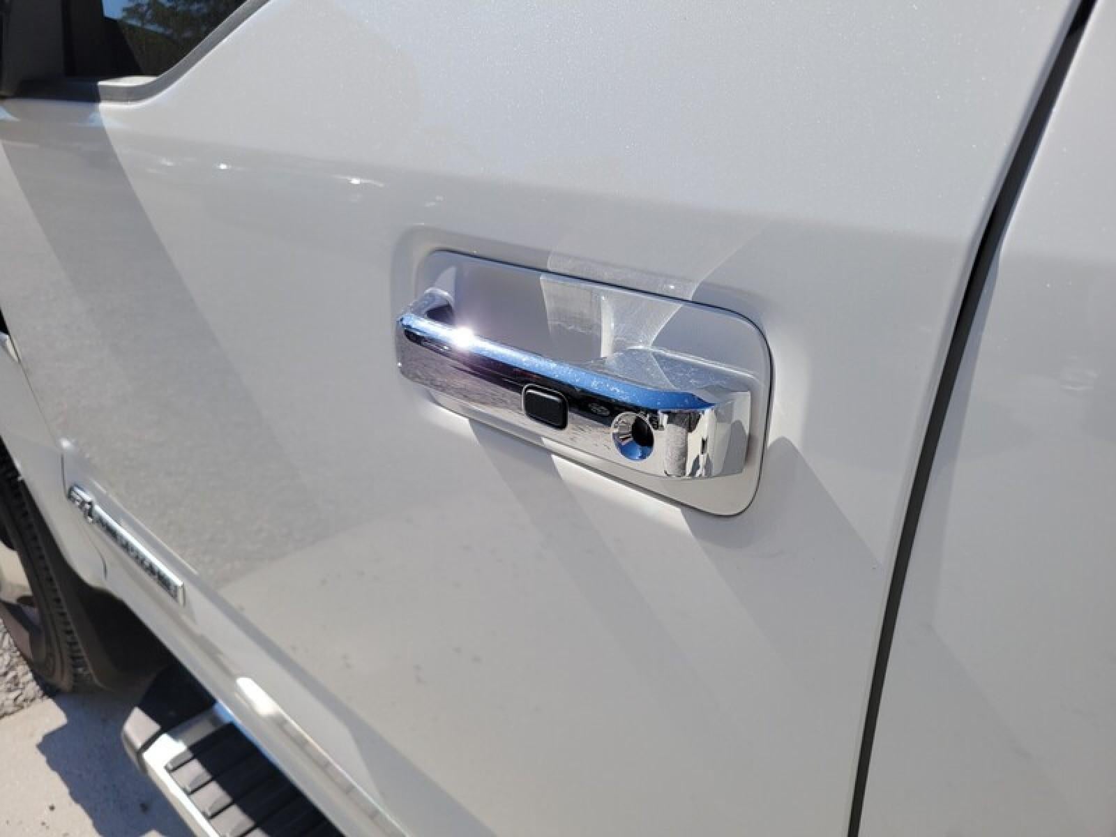 2022 Ford Super Duty F-350 DRW XL