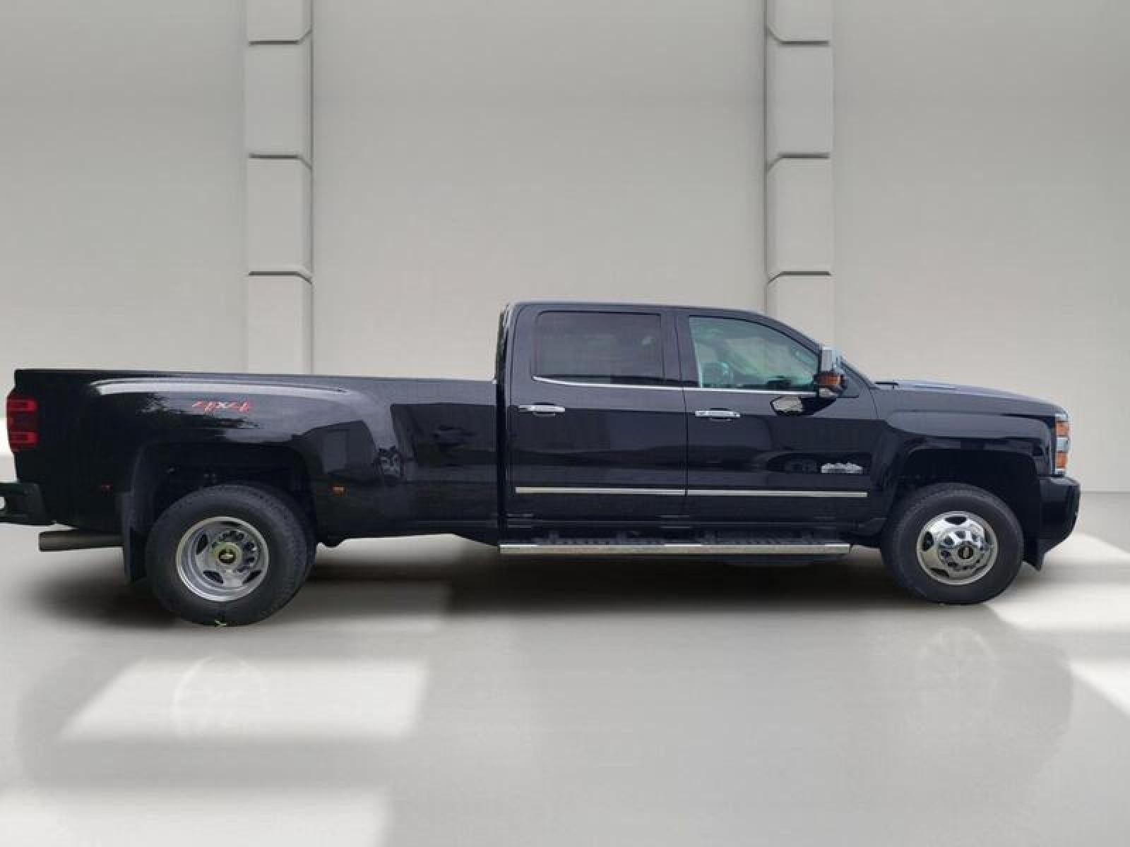 2019 Chevrolet Silverado 3500 HD High Country