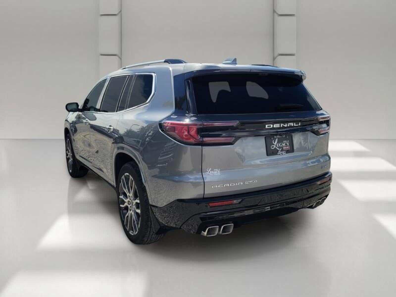 2027 GMC Acadia AWD Denali Ultimate