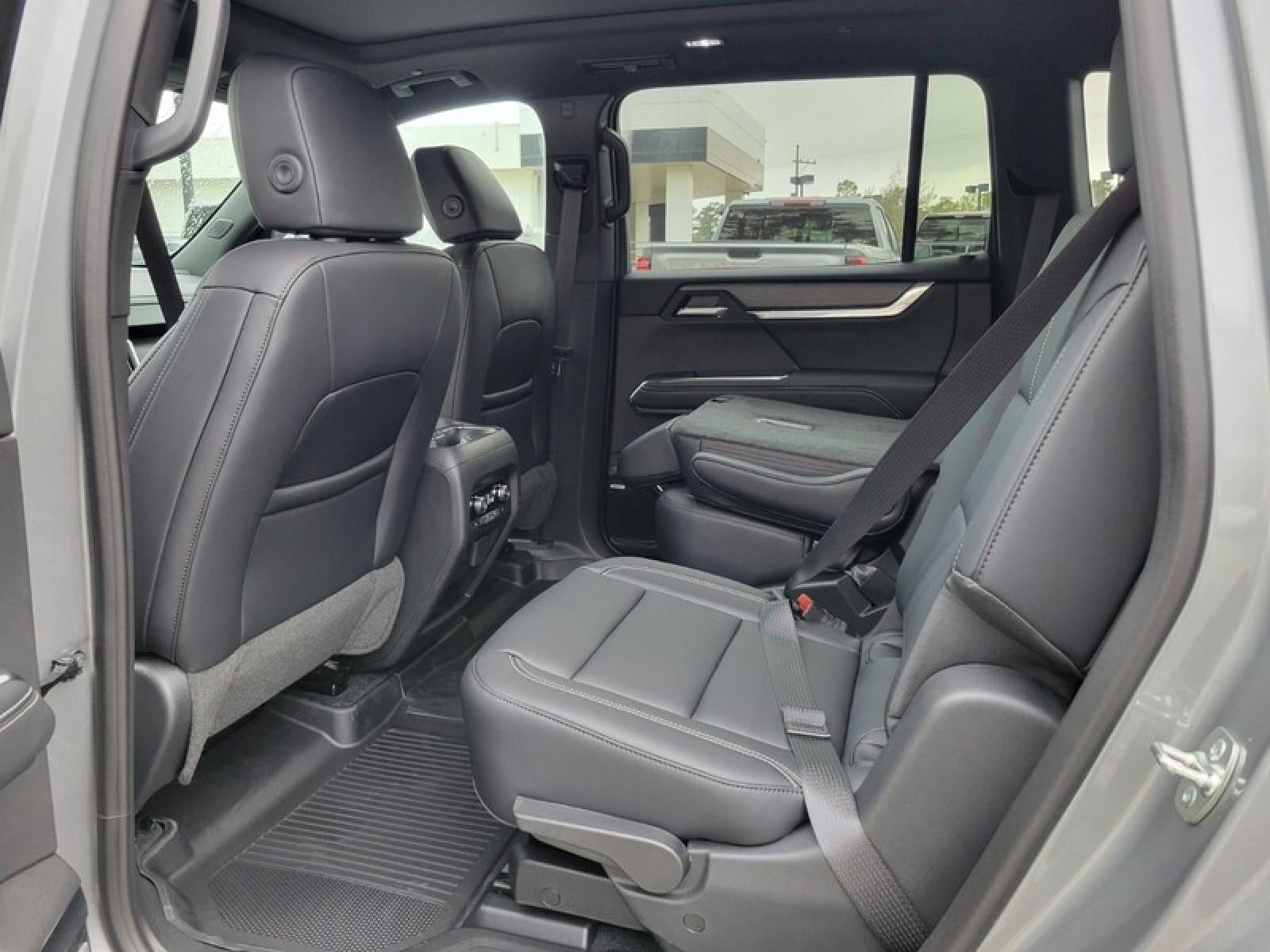 2026 GMC Acadia FWD Elevation