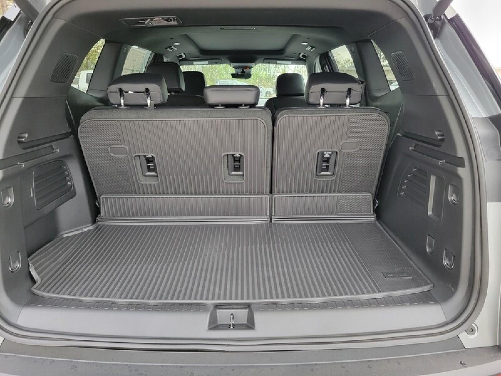 2026 GMC Acadia FWD Elevation