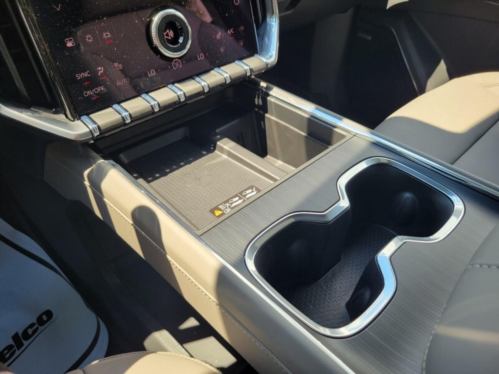 2027 GMC Acadia FWD Elevation
