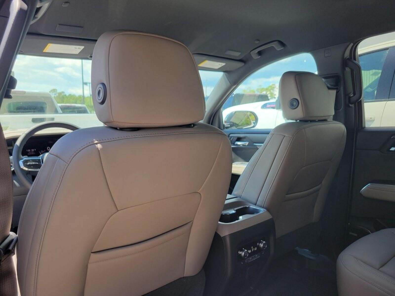 2027 GMC Acadia FWD Elevation