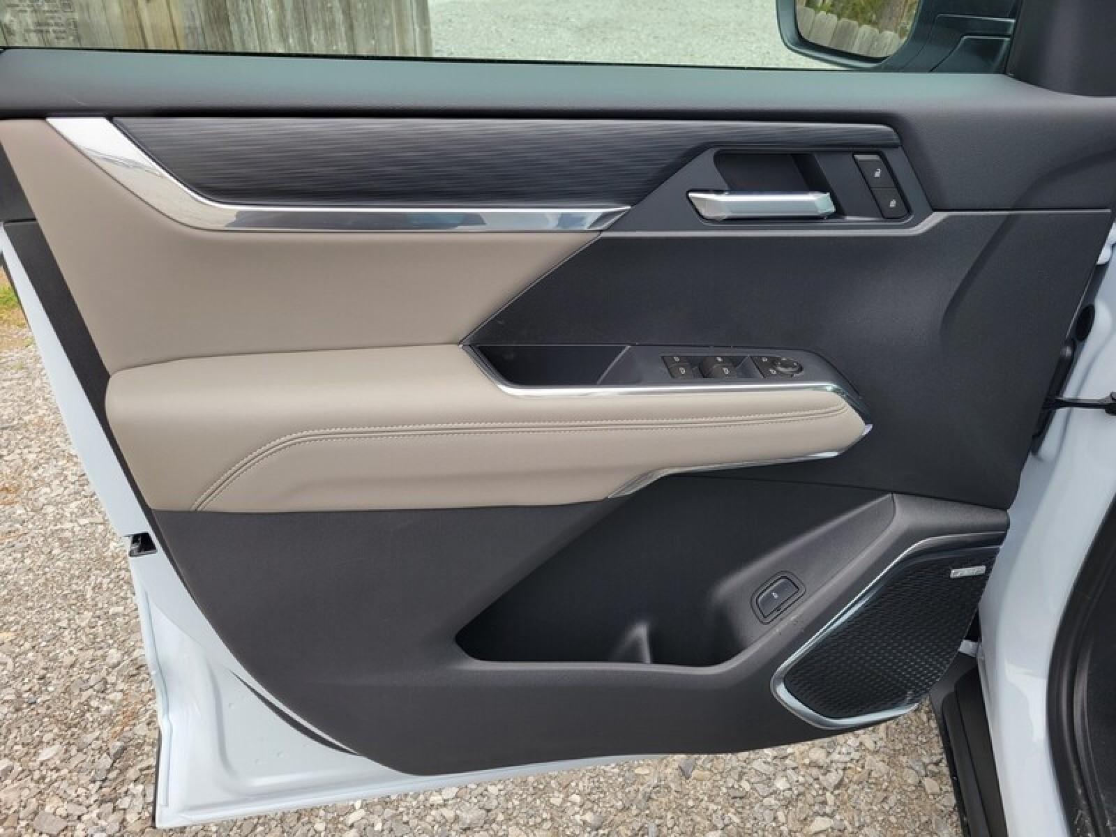 2026 GMC Acadia FWD Elevation