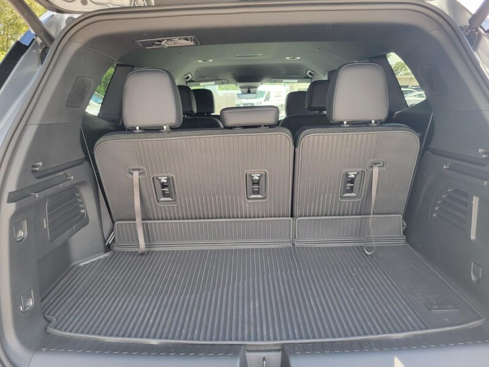2026 GMC Acadia FWD Elevation