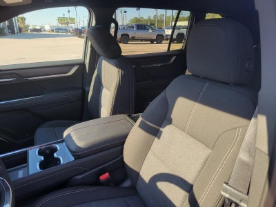 2026 GMC Acadia FWD Elevation