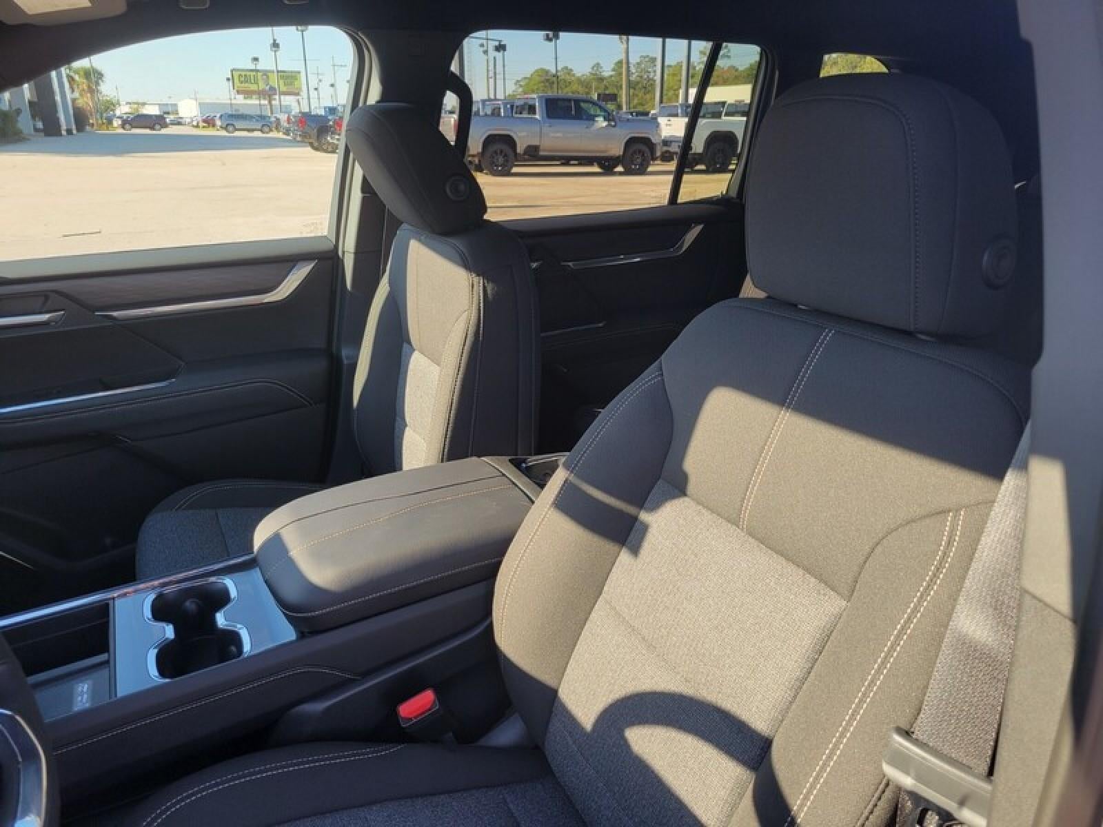 2026 GMC Acadia FWD Elevation