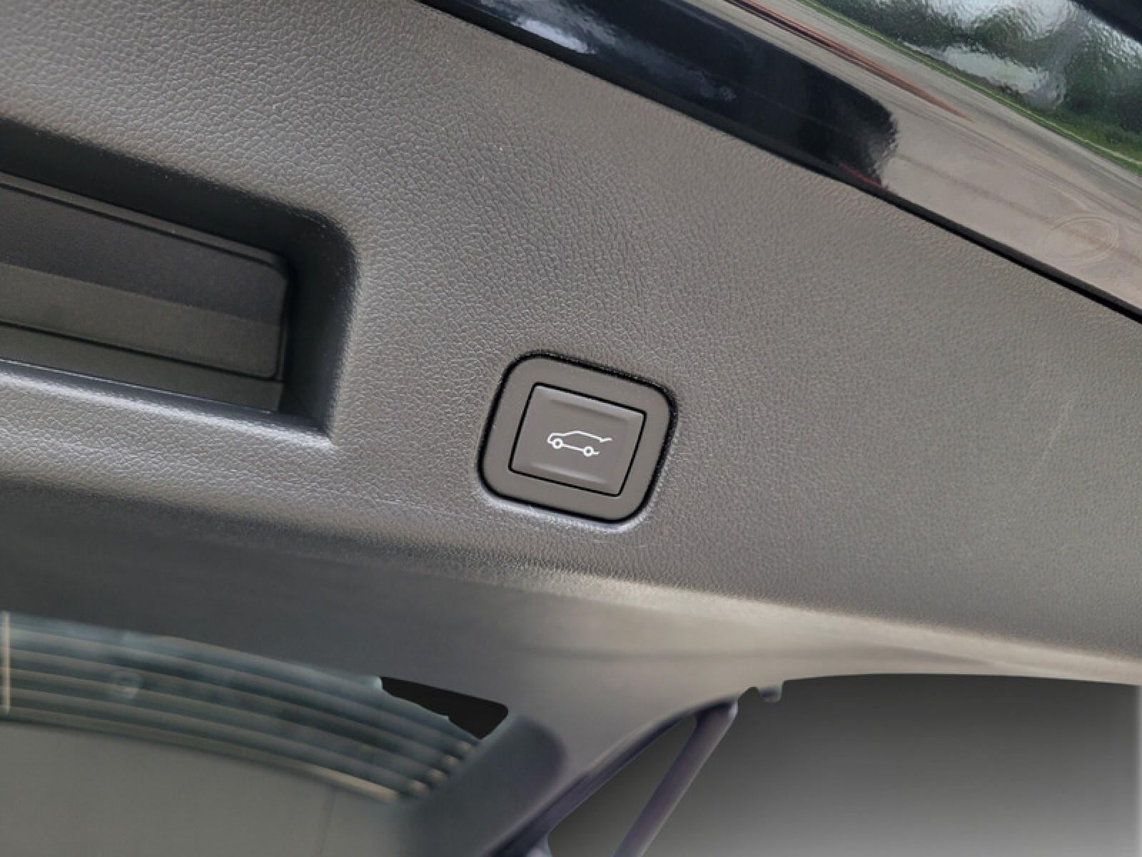 2026 GMC Acadia FWD Elevation