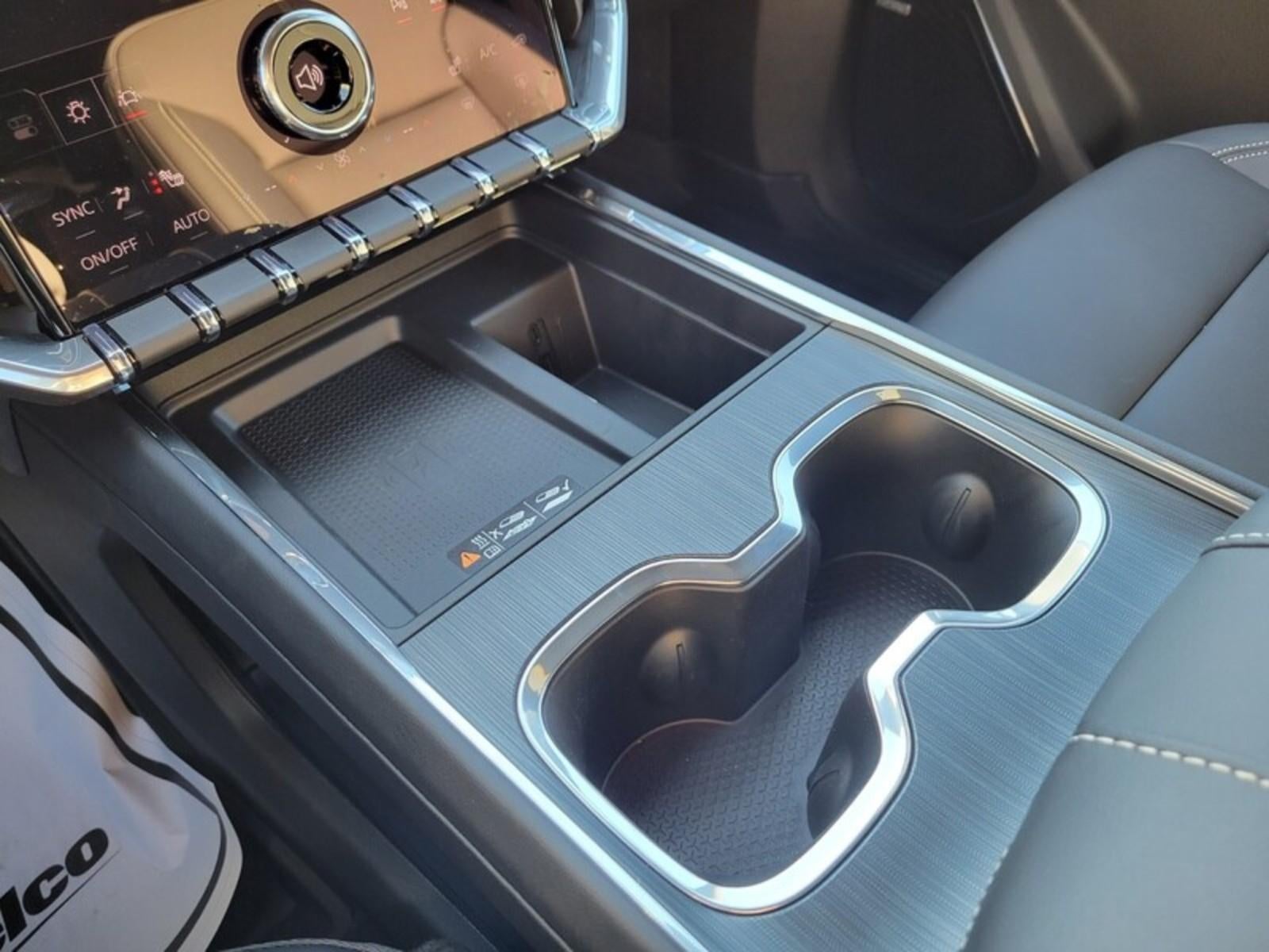 2027 GMC Acadia Elevation - Photo 22
