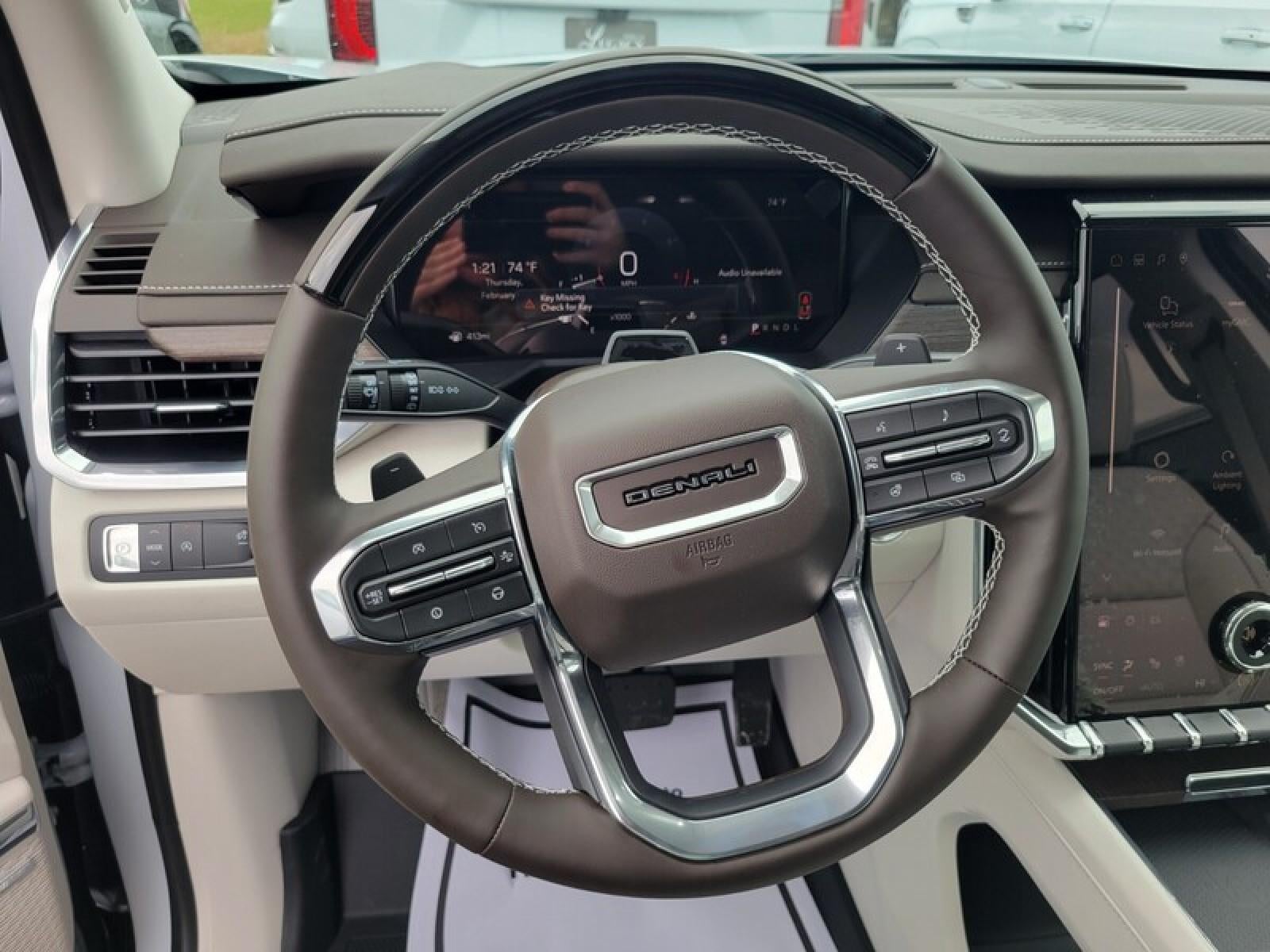 2026 GMC Acadia FWD Denali