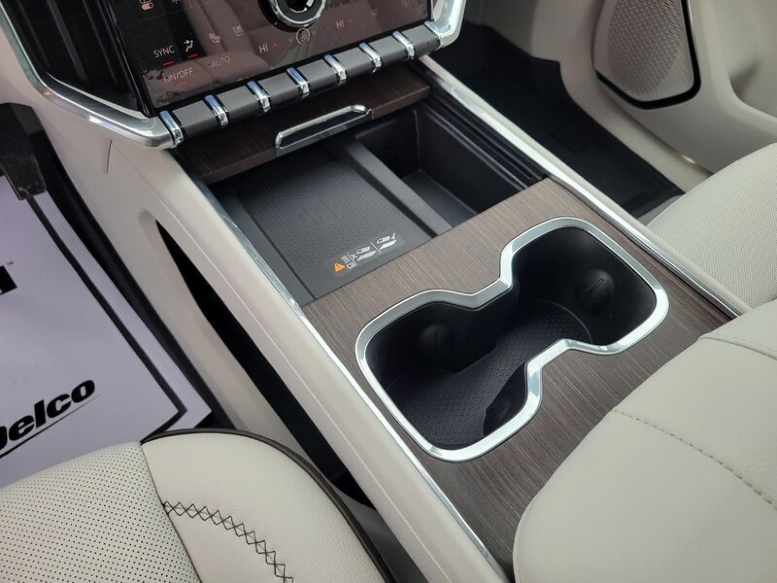 2026 GMC Acadia FWD Denali