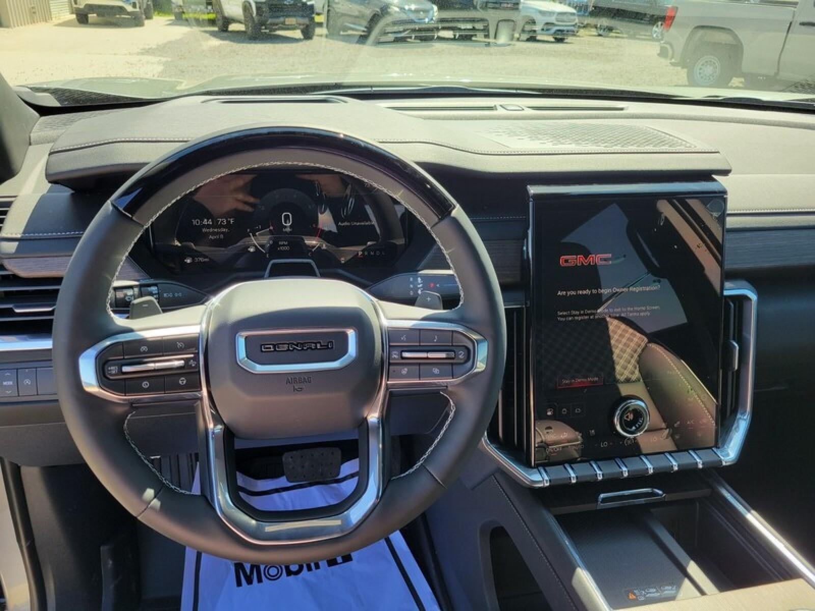 2026 GMC Acadia FWD Denali