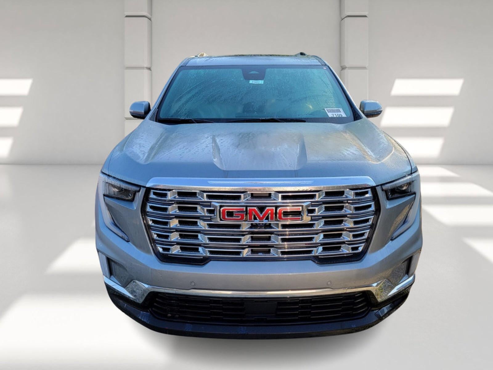 2026 GMC Acadia FWD Denali