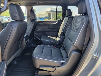 2026 GMC Acadia FWD Denali
