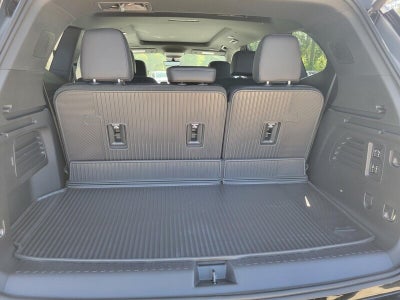 2026 GMC Acadia FWD Denali