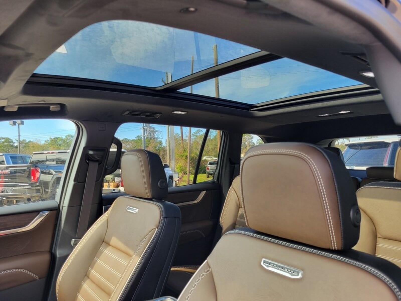 2026 GMC Acadia FWD Denali Ultimate