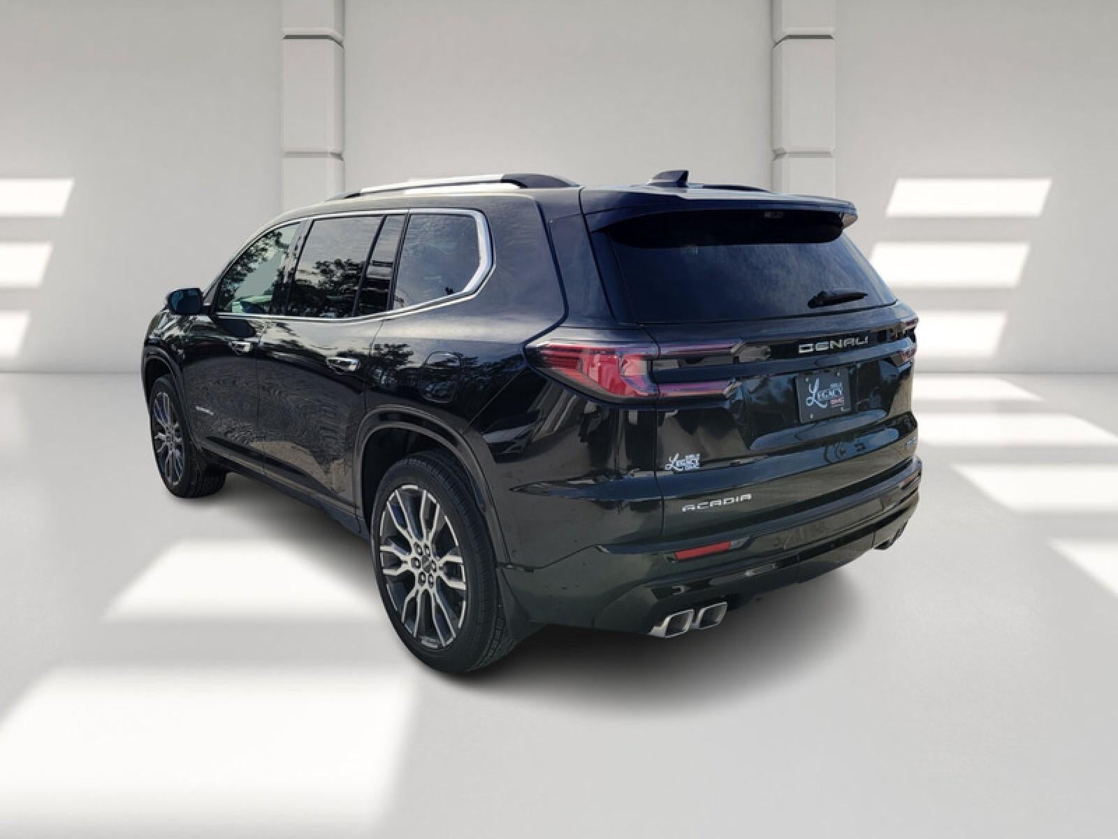 2026 GMC Acadia FWD Denali Ultimate