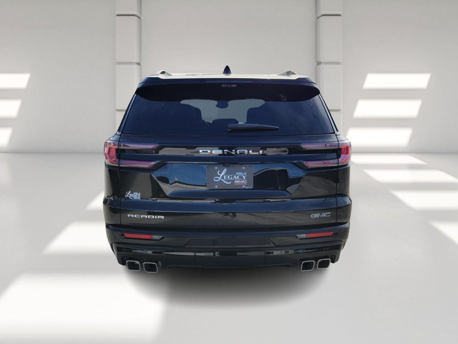 2026 GMC Acadia FWD Denali Ultimate