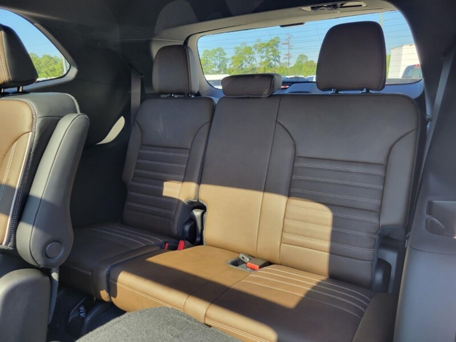 2027 GMC Acadia FWD Denali Ultimate