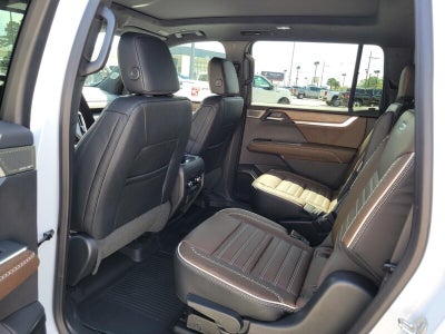 2026 GMC Acadia FWD Denali Ultimate