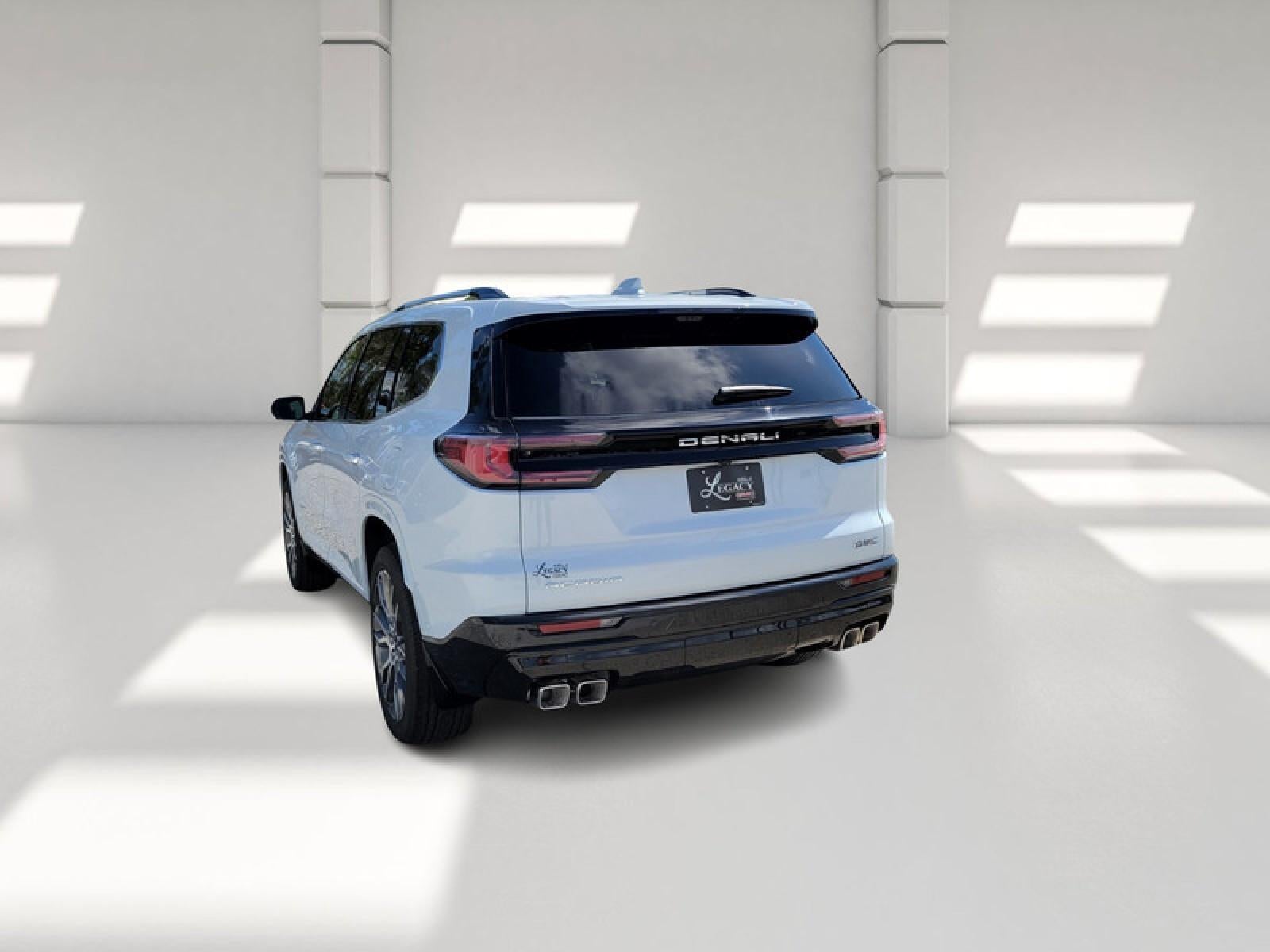 2026 GMC Acadia FWD Denali Ultimate