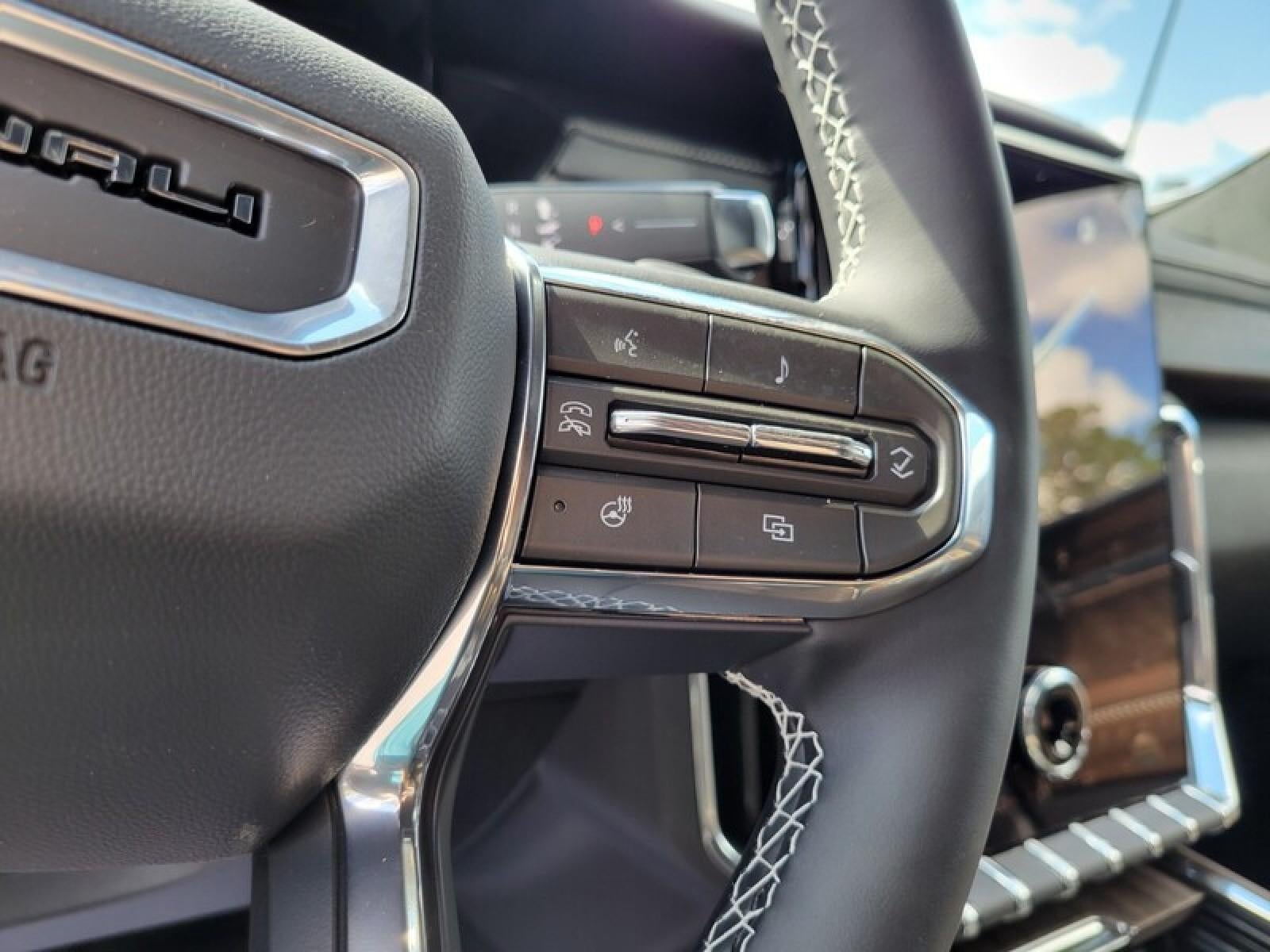 2026 GMC Acadia FWD Denali Ultimate