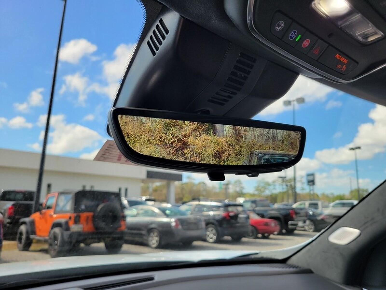 2026 GMC Acadia FWD Denali Ultimate