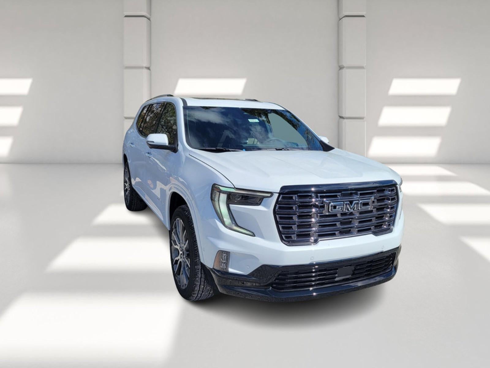 2026 GMC Acadia FWD Denali Ultimate