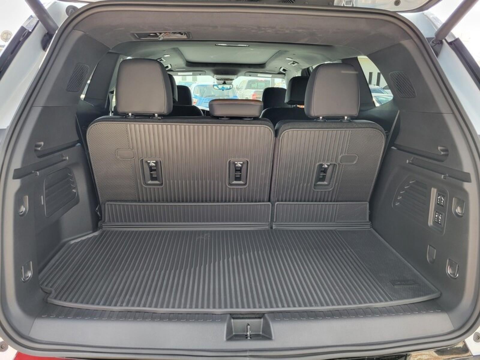 2026 GMC Acadia FWD Denali Ultimate