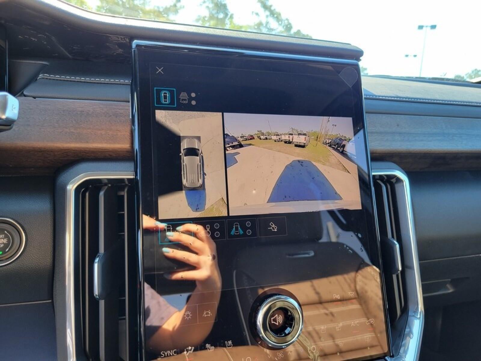 2026 GMC Acadia FWD Denali Ultimate