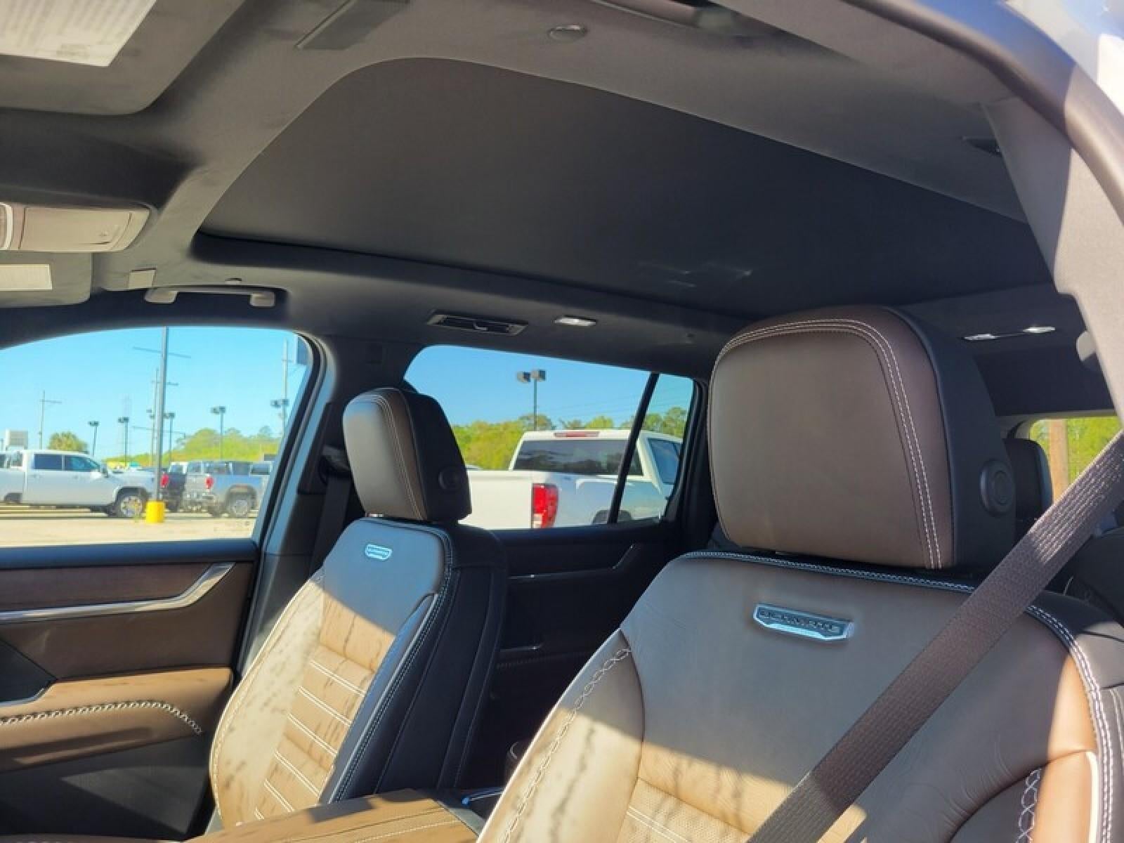 2026 GMC Acadia FWD Denali Ultimate