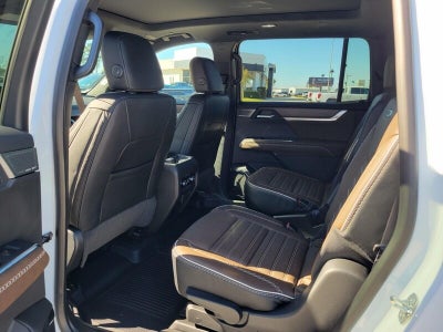 2026 GMC Acadia FWD Denali Ultimate