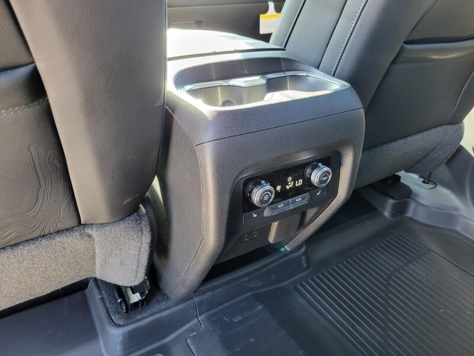 2026 GMC Acadia FWD Denali Ultimate