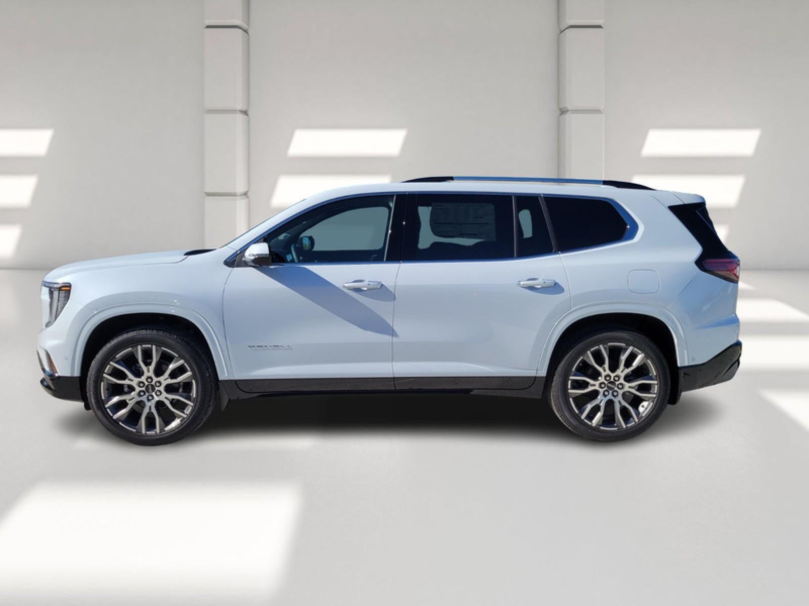 2026 GMC Acadia FWD Denali Ultimate