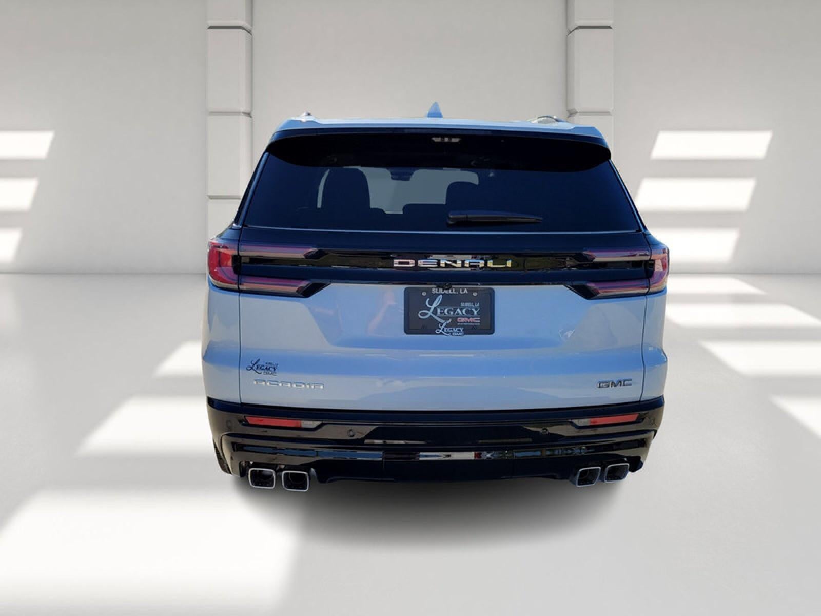 2026 GMC Acadia FWD Denali Ultimate